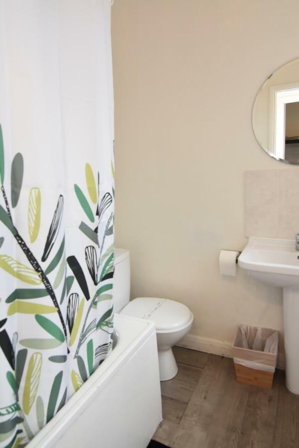 Cozy Apartment In Camden Town London Bagian luar foto